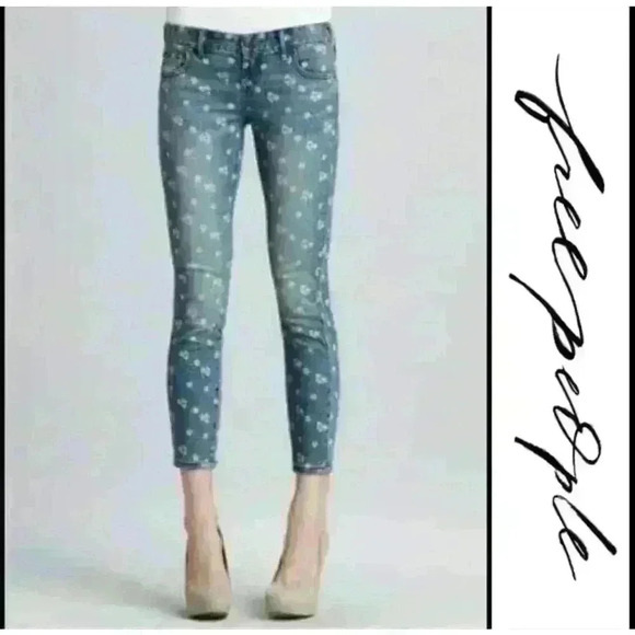 Free People Ditsy Floral Low Rise Skinny Jeans Size 27 - Picture 1 of 6